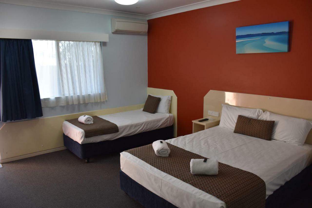 Bluewater Harbour Motel Bowen Exterior foto